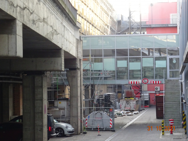 Fußwegbrücke am Westende des Ostbahnhofes / Kellererschließungsstraße