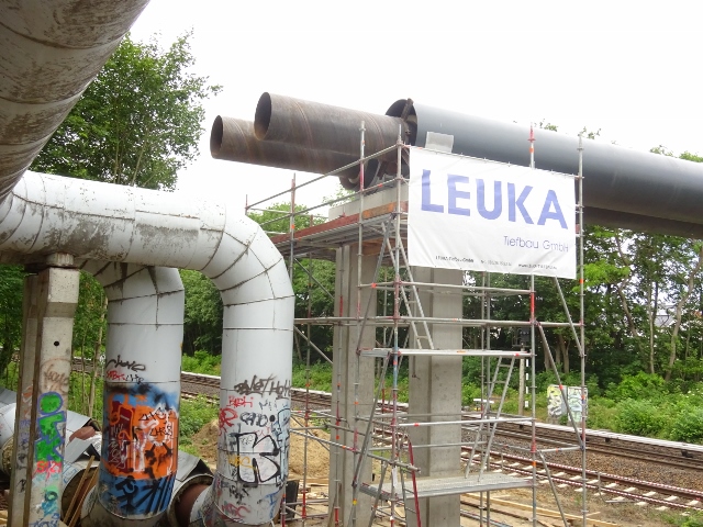 Neue Heizleitungsbrücke / EU Strecke Berlin - Strausberg - Küstrin