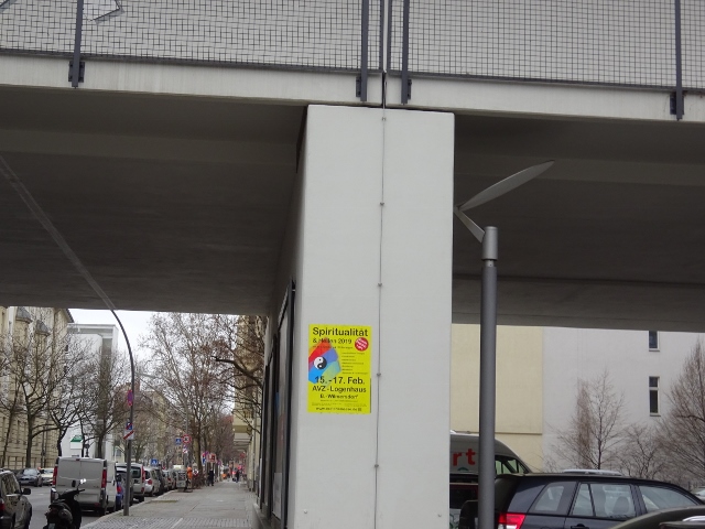 Hochbunkerbrücke / Pallasstraße