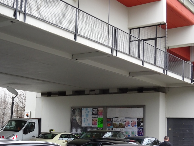 Hochbunkerbrücke / Pallasstraße