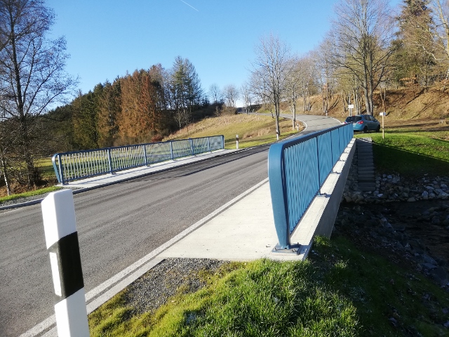 K302 Ortsstraßenbrücke / Plothenbach