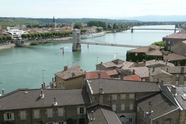 Pont Gustave Toursier (hinten)