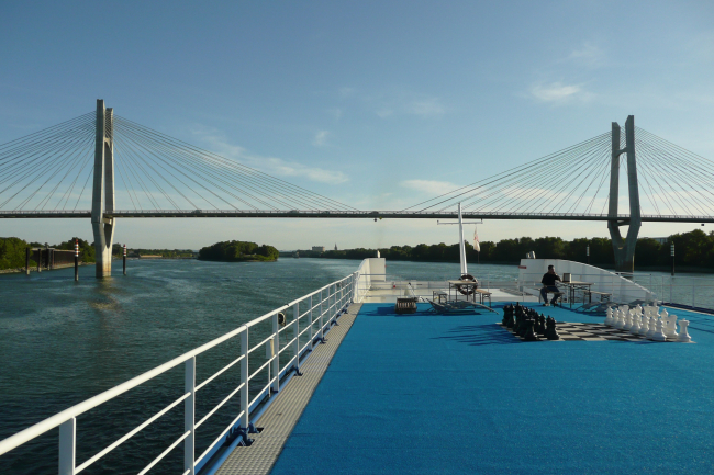 Brücke Beaucaire-Tarascon
