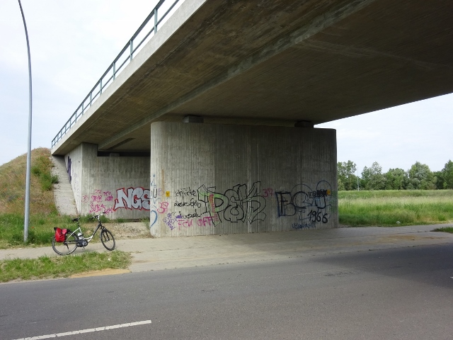 B1 / B5 Brücke ( Nordumfahrung von Herzfelde ) / Eichenstraße
