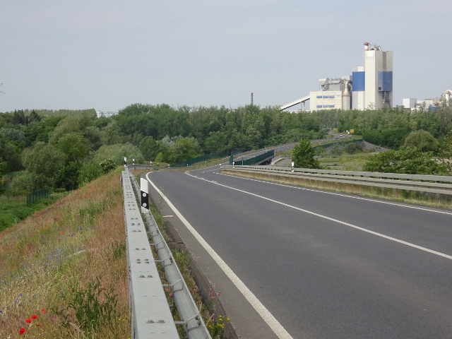 B1 / B5 Brücke ( Nordumfahrung von Herzfelde ) / Schlucht, entfernt