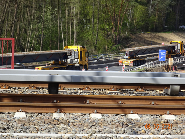 A10 Autobahnbrücke Berliner Ring im Nordabschnitt / Briese, in der Bildmitte entfernt