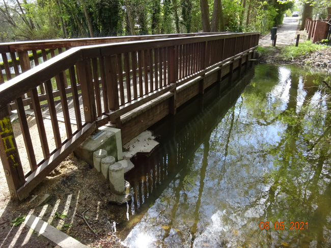 Fußwegbrücke / Briese