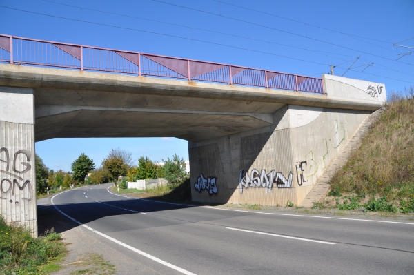 Eisenbahnüberführung