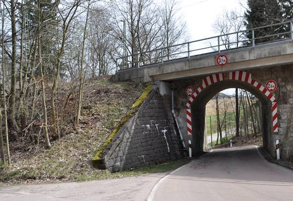 Eisenbahnüberführung