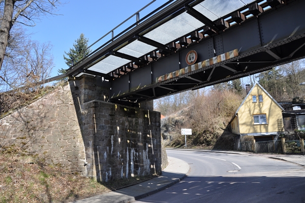 Eisenbahnüberführung