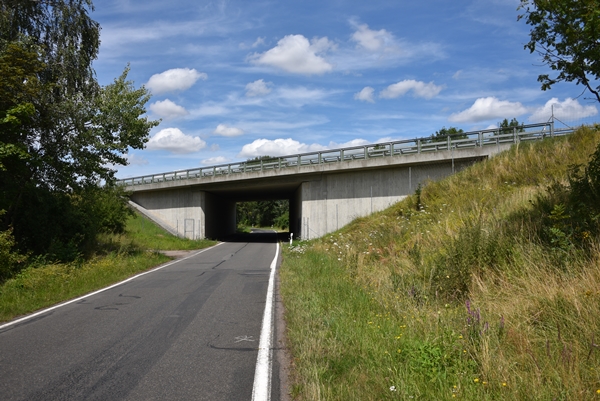 Autobahnbrücke