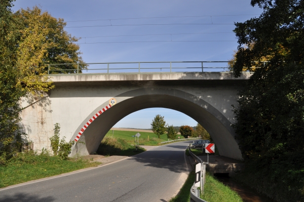 Eisenbahnüberführung