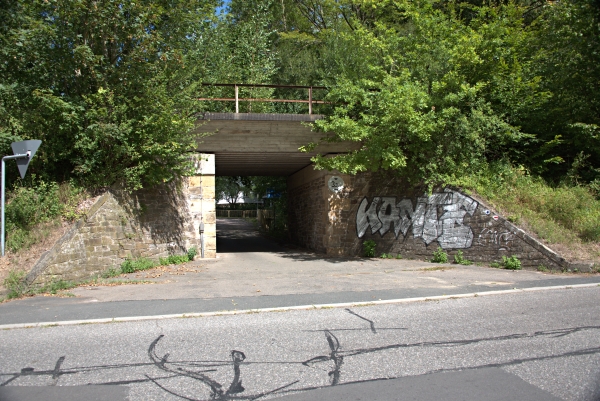 Eisenbahnüberführung