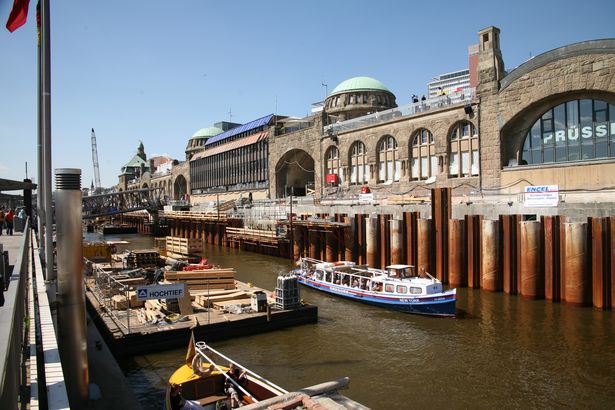Umbaubereich zwischen Landungsbrücke 3 und 4