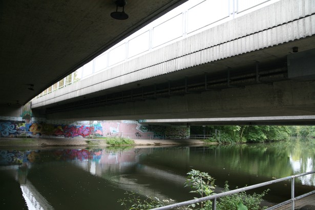 der mittlere Überbau für die U-Bahn